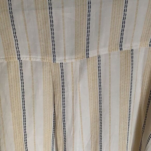 Blu Heaven striped button down shirt - Picture 6 of 6